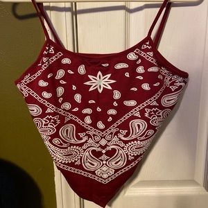 bandana crop top